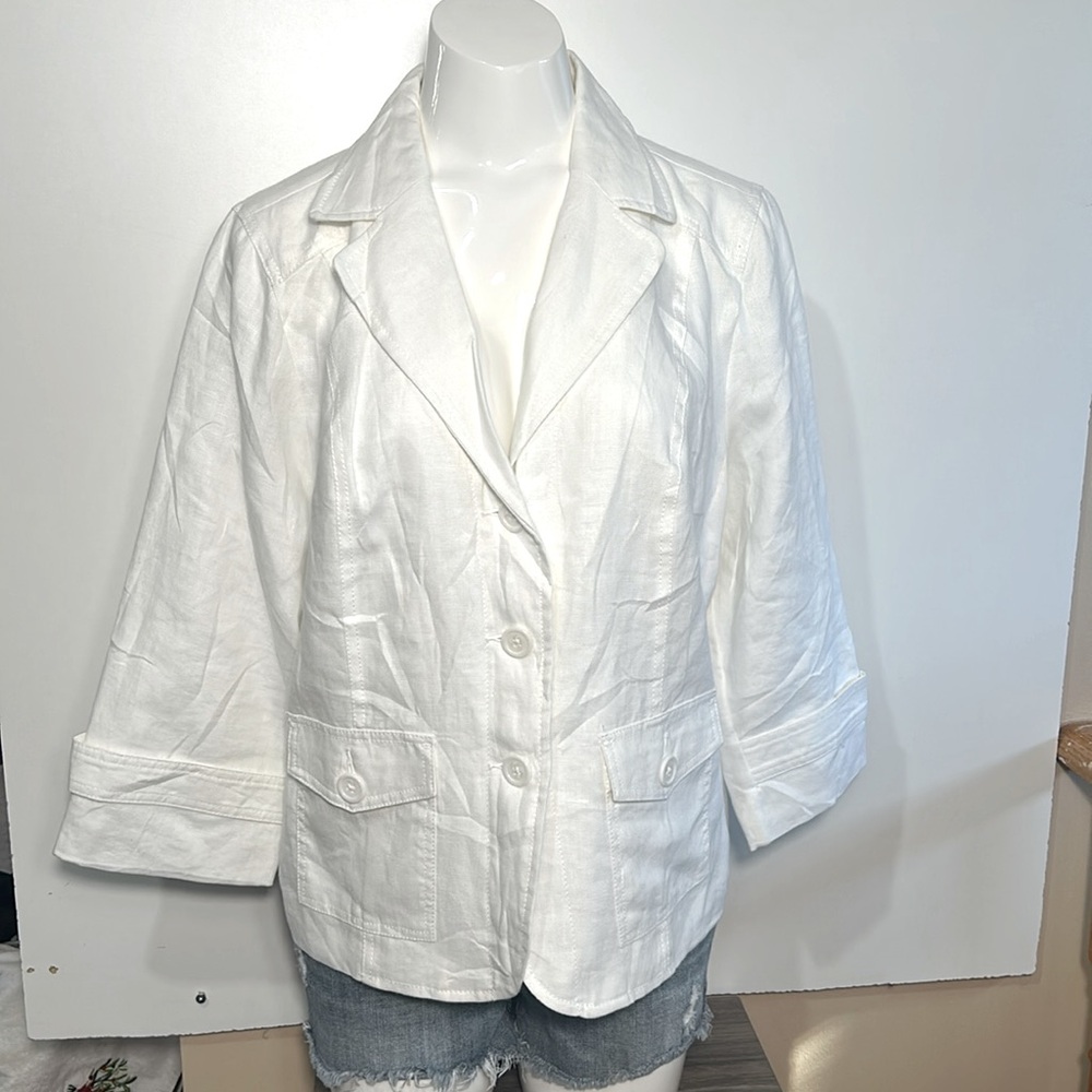 STUDIO WORKS WOMEN 100% linen WHITE JACKET IN SIZE L
